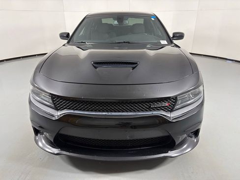 Used 2022 Dodge Charger GT image 4