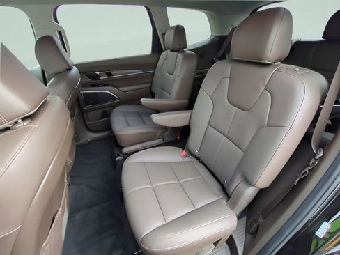 Used 2022 Kia Telluride SX image 13