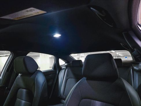 Used 2024 Honda Civic Sport image 19