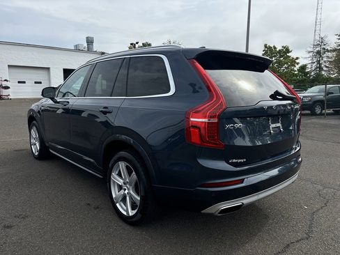 Used 2020 Volvo XC90 T6 Momentum image 4