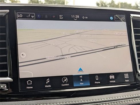 New 2026 Chrysler Pacifica Limited image 22