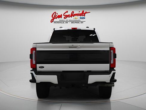 Used 2025 Ford F350 Platinum image 4