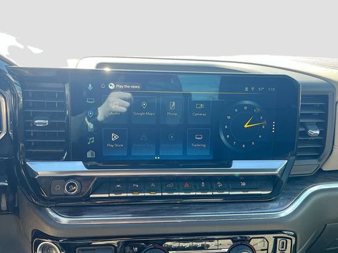 Used 2023 Chevrolet Silverado 1500 LTZ image 15