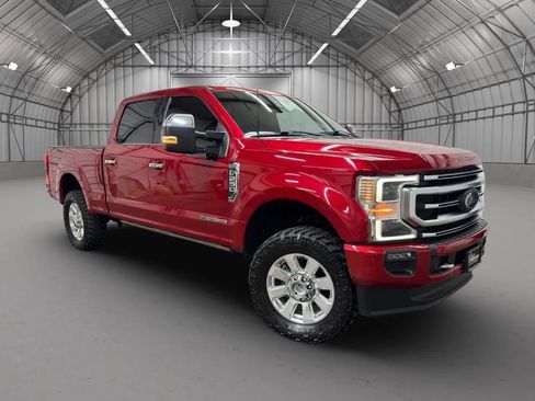 Used 2021 Ford F250 Platinum w/ FX4 Off-Road Package AWD/4WD image 8