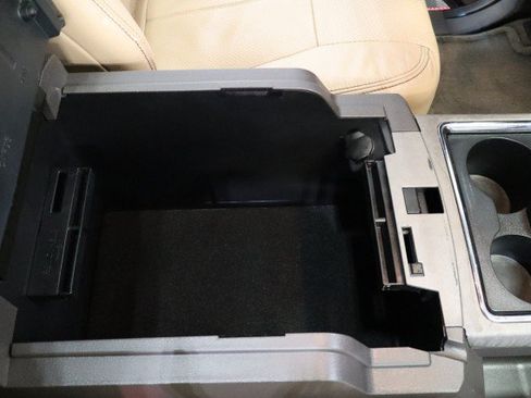 Used 2015 Ford F350 Lariat w/ Lariat Ultimate Package AWD/4WD image 56