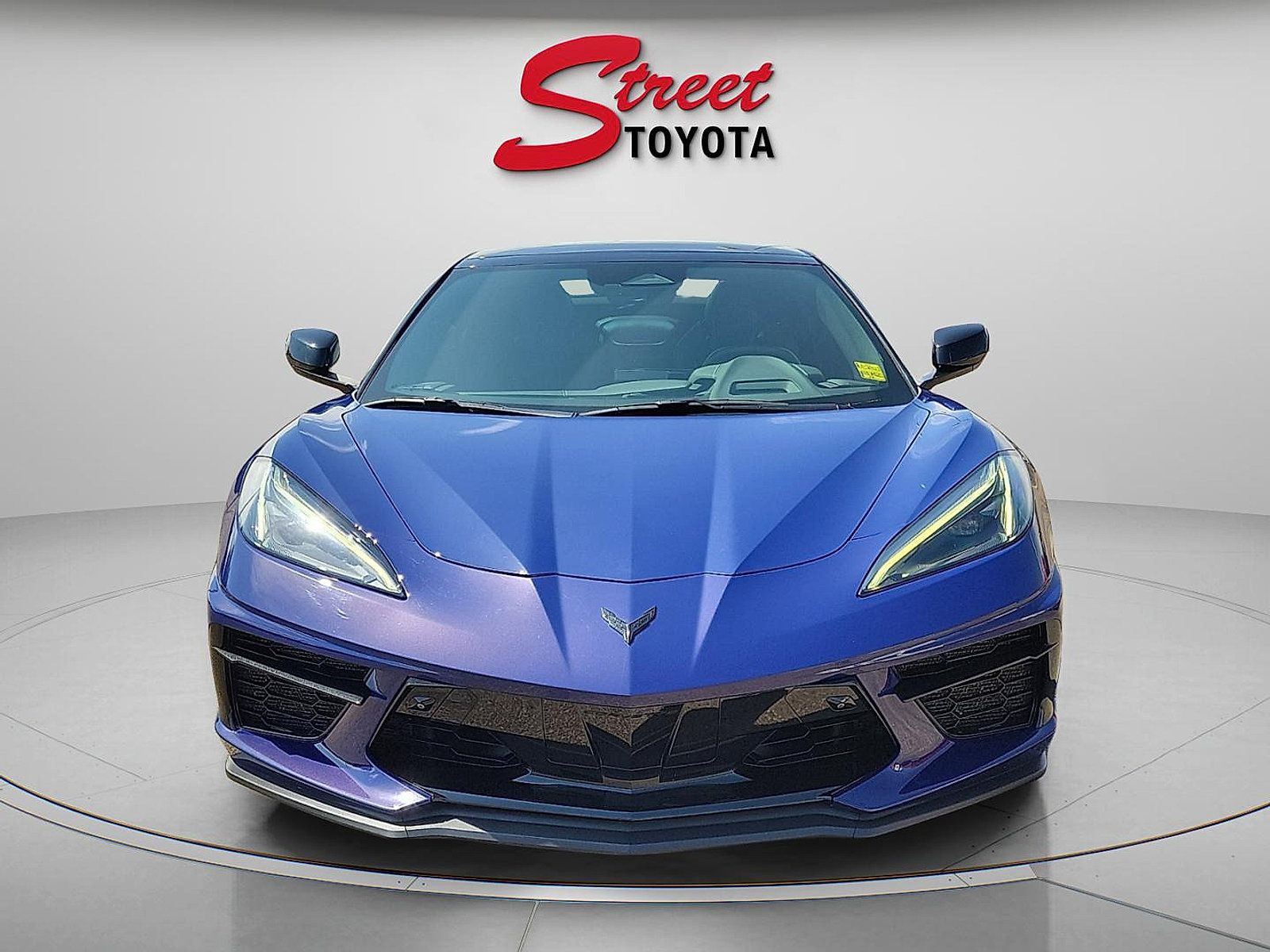 Used 2025 Chevrolet Corvette Stingray Preferred Conv w/ Z51 Performance Package RWD image 6