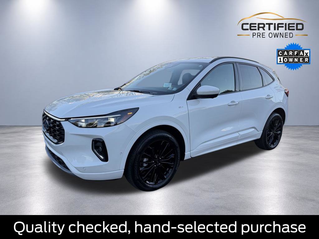 Certified 2023 Ford Escape ST-Line Elite w/ Premium Technology Package AWD/4WD image 3