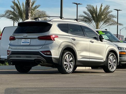 Used 2020 Hyundai Santa Fe SEL w/ Convenience + Premium Package image 4