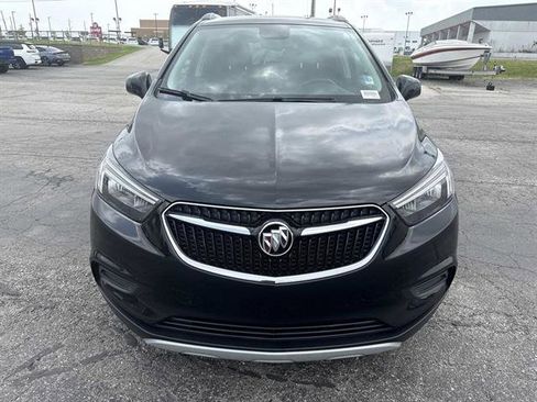 Used 2022 Buick Encore Preferred FWD image 2