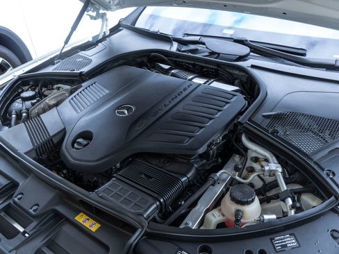 Used 2023 Mercedes-Benz S 500 4MATIC image 31