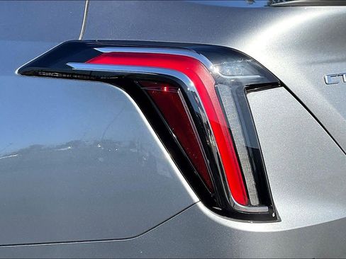 Used 2024 Cadillac CT4 V w/ Super Cruise 2 Package image 31