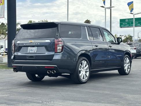 Used 2021 Chevrolet Suburban High Country RWD image 5