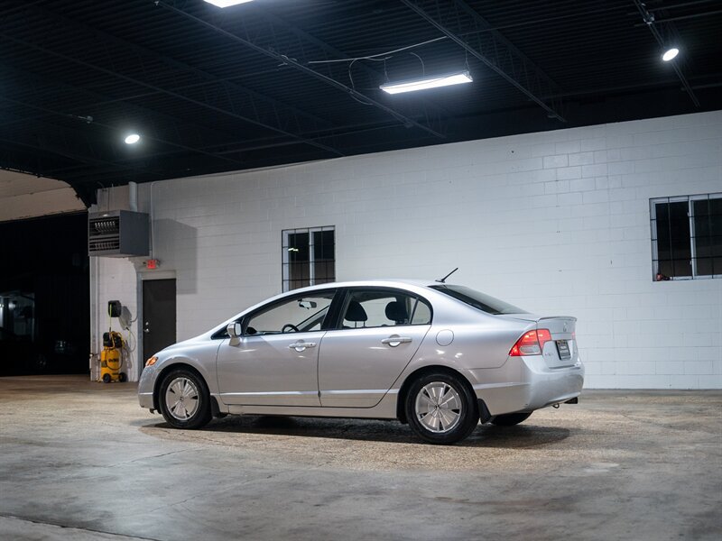 Used 2007 Honda Civic Hybrid Sedan image 9