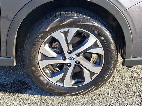 Used 2022 Subaru Outback Limited image 8