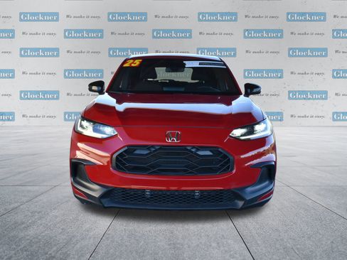 Used 2025 Honda HR-V Sport image 2