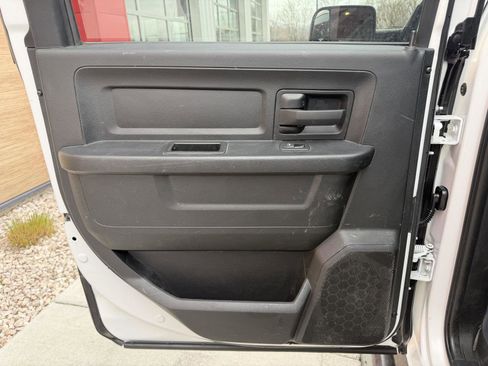 Used 2022 RAM 3500 Tradesman w/ Chrome Appearance Group image 25