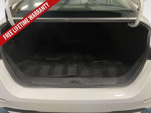 Used 2024 Nissan Sentra SV FWD image 31