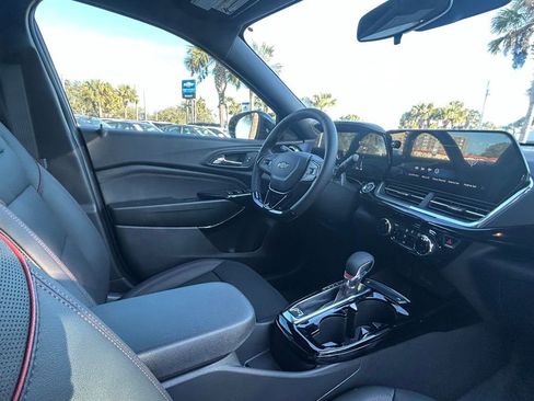 New 2026 Chevrolet Trax RS w/ Driver Confidence Package image 19