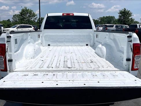 Used 2024 RAM 3500 Big Horn AWD/4WD image 9