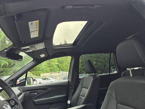 Used 2019 Honda Passport Touring image 13
