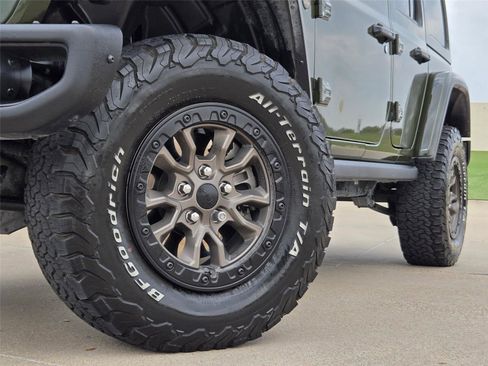 Used 2023 Jeep Wrangler Unlimited Rubicon 392 w/ Trailer Tow Package AWD/4WD image 8
