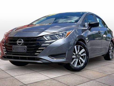 Used 2024 Nissan Versa S w/ S Plus Package FWD image 2