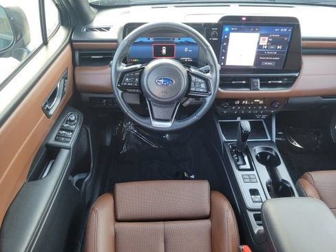 Used 2026 Subaru Outback Touring AWD/4WD image 14