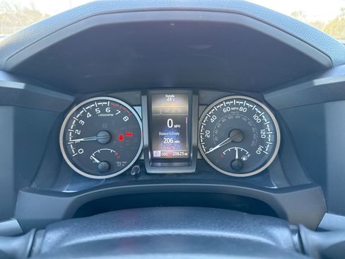 Certified 2023 Toyota Tacoma TRD Sport image 10