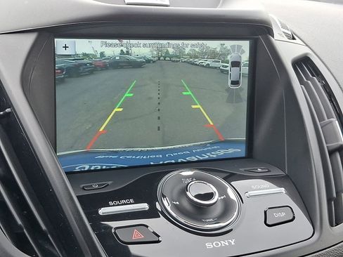 Used 2017 Ford Escape Titanium w/ Equipment Group 301A FWD image 19