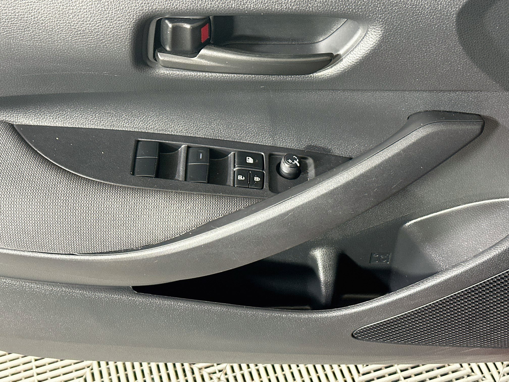 Certified 2024 Toyota Corolla LE FWD image 14