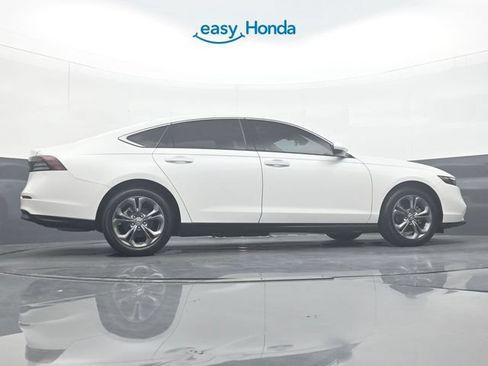 Used 2024 Honda Accord EX image 34