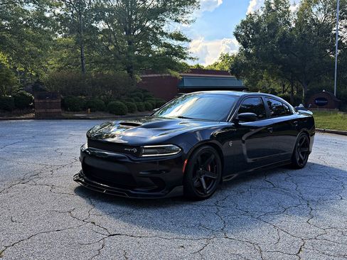 Used 2017 Dodge Charger SRT Hellcat w/ Harman/Kardon Audio Group RWD image 1