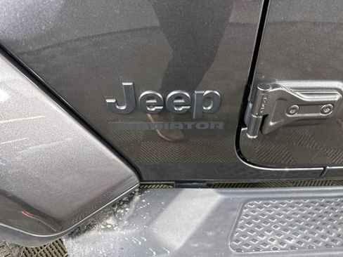 Used 2020 Jeep Gladiator Sport w/ Quick Order Package 24S image 10