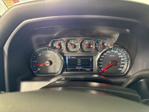 Used 2018 Chevrolet Silverado 1500 LT w/ All Star Edition image 24