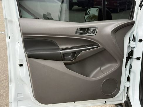 Used 2022 Ford Transit Connect XL FWD image 12