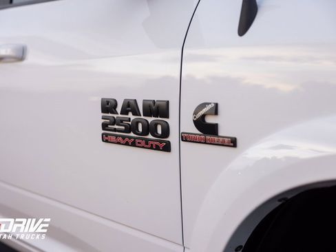 Used 2018 RAM 2500 Big Horn w/ Sport Appearance Group image 8