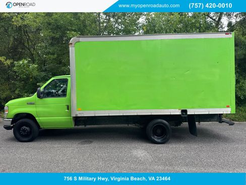 Used 2008 Ford E-350 and Econoline 350 Super Duty RWD image 1