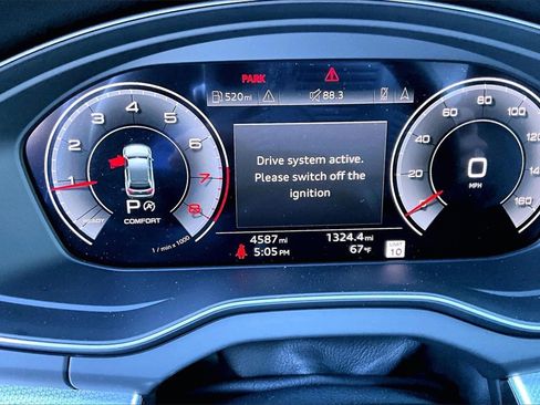 Certified 2025 Audi Q5 Prestige w/ Prestige Package image 28