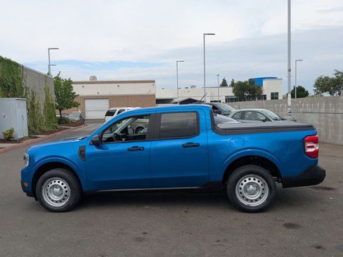 Used 2022 Ford Maverick XL image 8