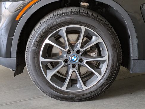 Used 2018 BMW X5 xDrive40e AWD/4WD image 49