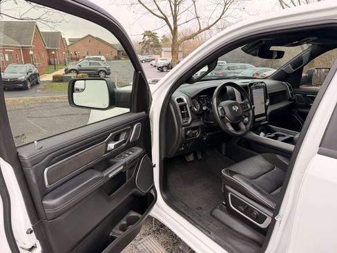 Used 2023 RAM 1500 Laramie image 11