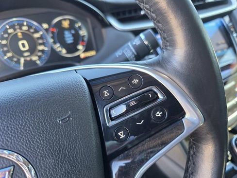 Used 2014 Cadillac XTS Premium image 11