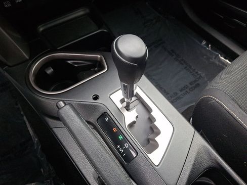 Used 2017 Toyota RAV4 XLE image 15