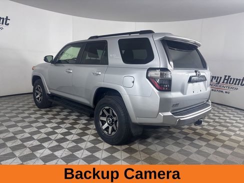 Used 2021 Toyota 4Runner TRD Off-Road Premium w/ Moonroof Package AWD/4WD image 8