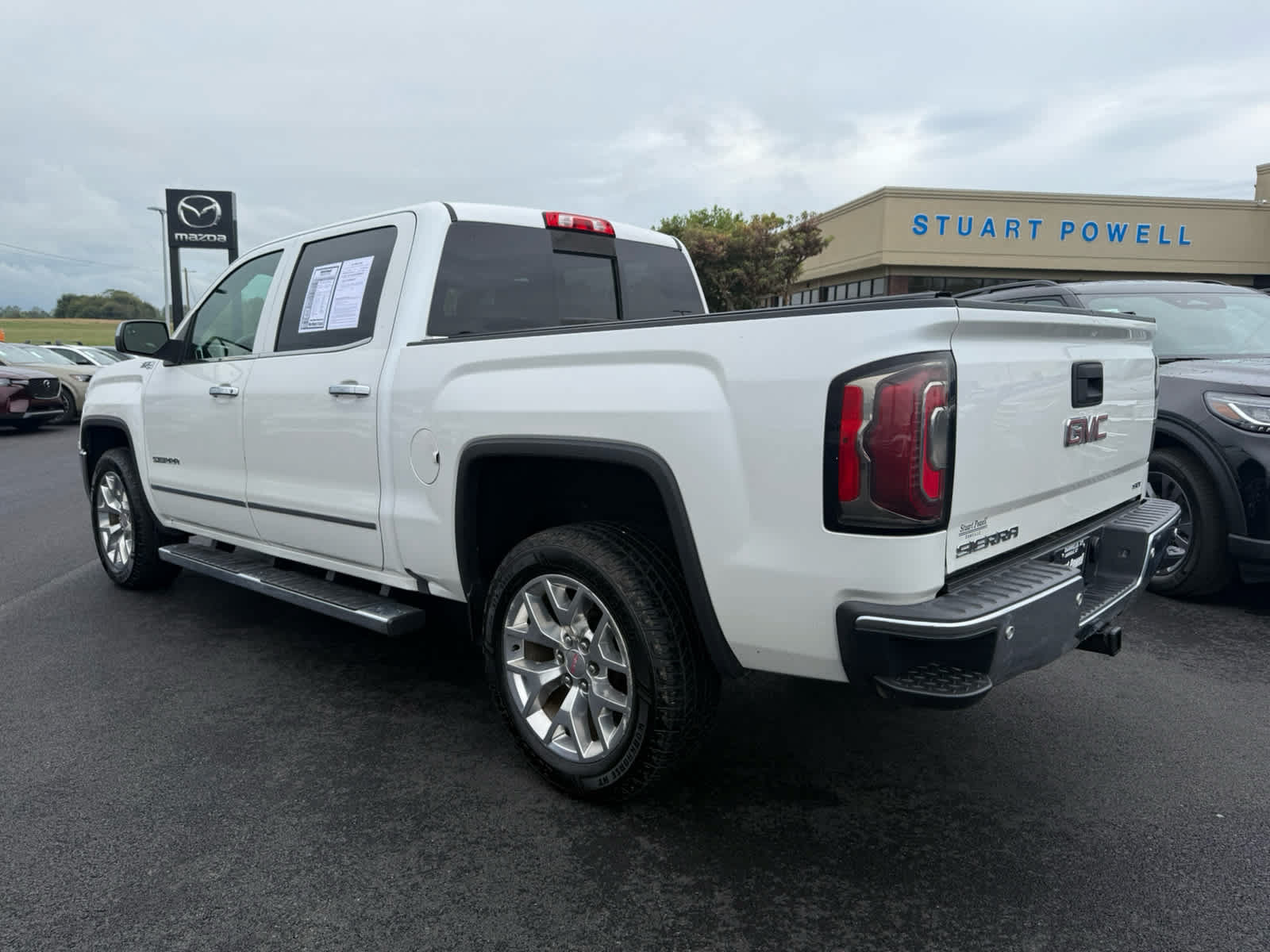 Used 2018 GMC Sierra 1500 SLT AWD/4WD image 24
