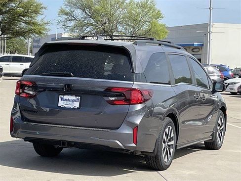 New 2026 Honda Odyssey EX-L image 4