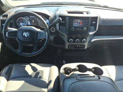 Used 2024 RAM 3500 Tradesman w/ Chrome Appearance Group AWD/4WD image 13