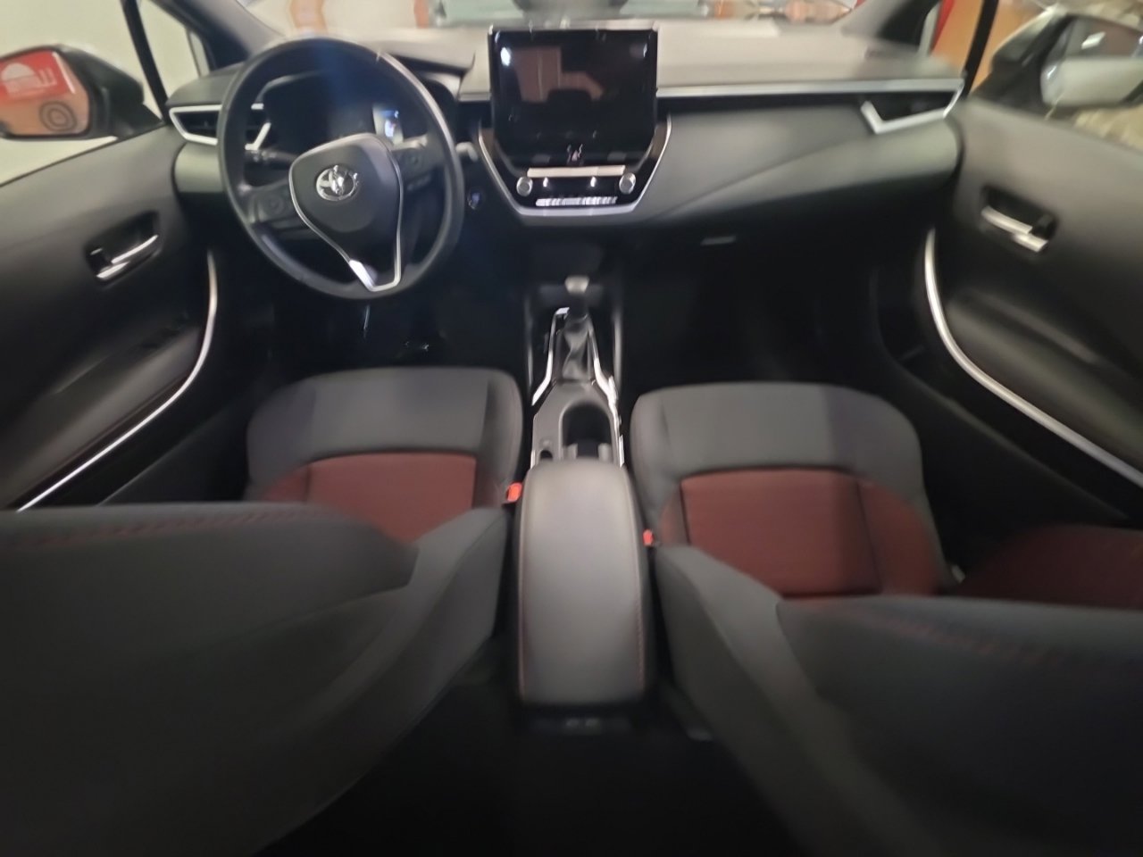 Used 2024 Toyota Corolla SE FWD image 23