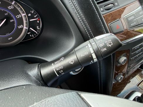 Used 2016 INFINITI QX80 2WD image 32