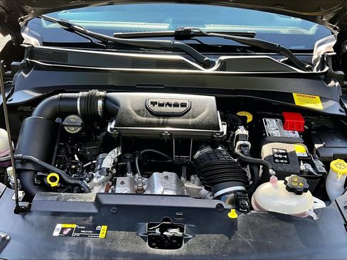 Used 2023 Jeep Compass Latitude AWD/4WD image 9